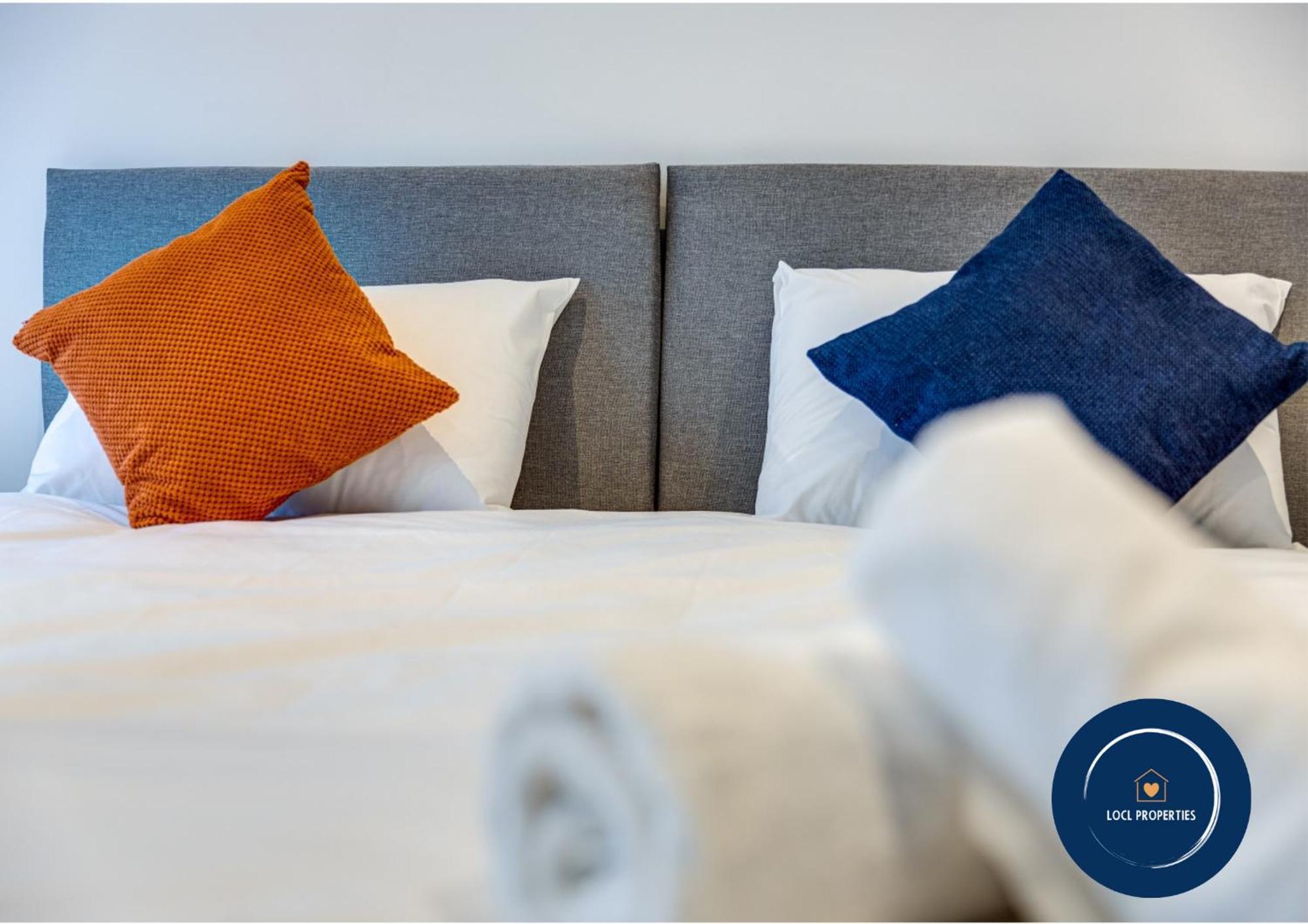Raglan 3 - Central Apartment With Free Parking 스카버러 외부 사진